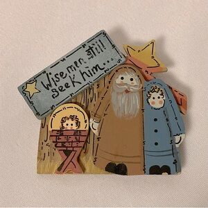 ⭐️ Vintage Handmade Wooden Christmas Nativity Brooch Pin Wise Men Still Seek Him